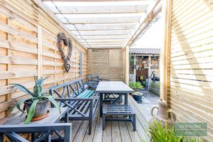 Photo 16- click for photo gallery